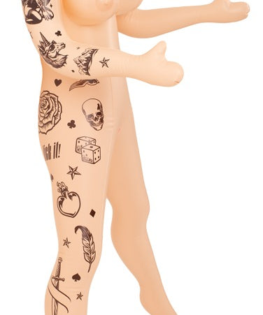 Tattooed Love Doll – Oppblåsbar sexleketøydukke med tatoveringer