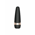 Satisfyer Pro 3+ sugevibrator i matt svart silikon med elegante gulldetaljer og kontrollknapper.
