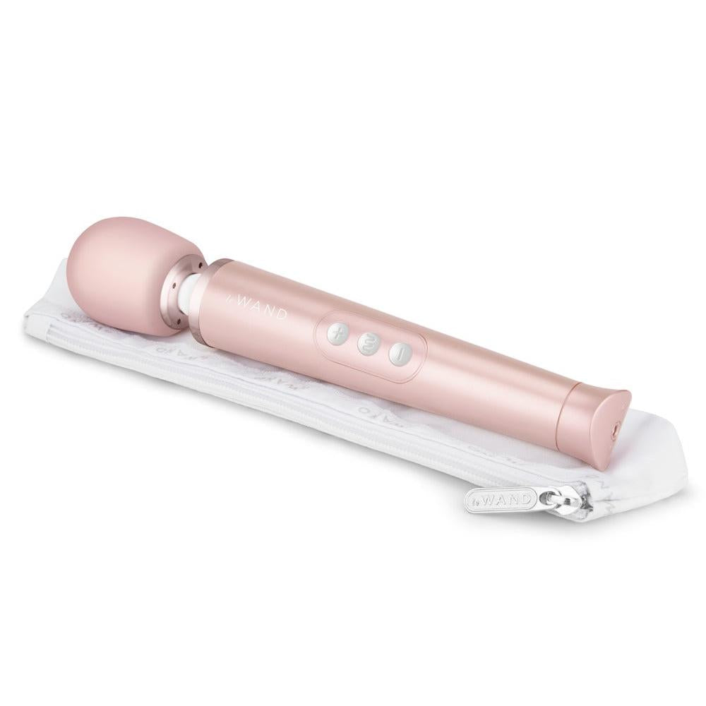 Le Wand Petit Massajestav