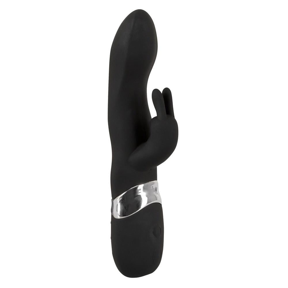 Svart silikon rabbitvibrator med buet kropp, fleksible kaninører og sølvfarget detalj.