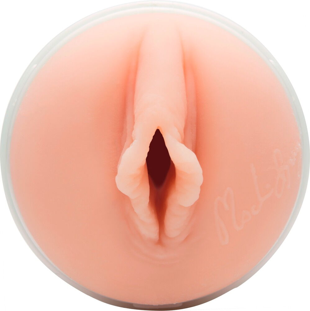 Fleshlight Girls Madison Ivy Beyond Vagina
