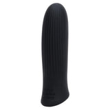 Svart, ribbet silikon bullet vibrator fra Fifty Shades of Grey, med avrundet spiss og logo.