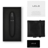LELO Mia 3 svart klitorisvibrator i eske med tilbehør: pose, manual og garantikort.