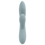 Chika Rabbitvibrator i lyseblå silikon med varme, dual-stimulering og kontrollknapper.