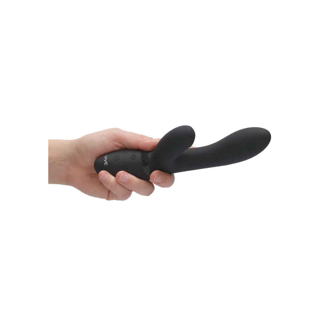 Svart Kyra rabbitvibrator i medisinsk silikon med pulserende klitorisstimulator og kontrollknapper.