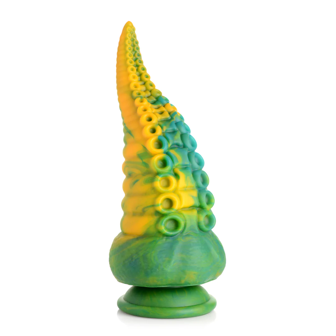 Marmorert grønn, blå og gul silikon dildo med tentakler og sugekopper, smal tupp og bred base.